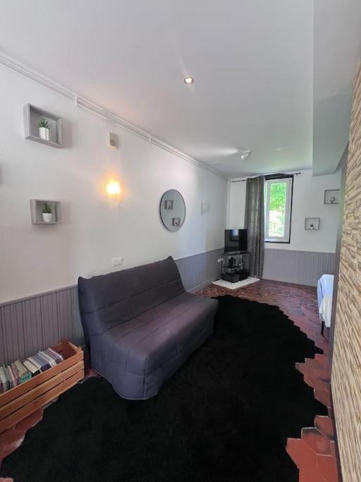 Studio Aux Abords Des Etangs Milly-sur-Therain Exterior foto