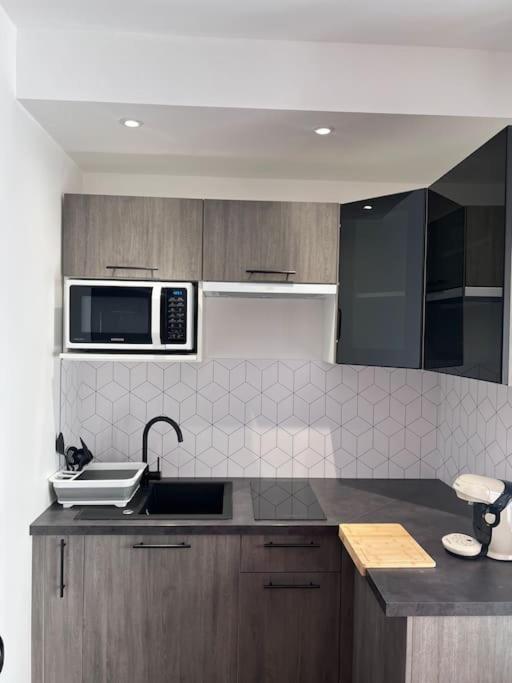 Studio Aux Abords Des Etangs Milly-sur-Therain Exterior foto